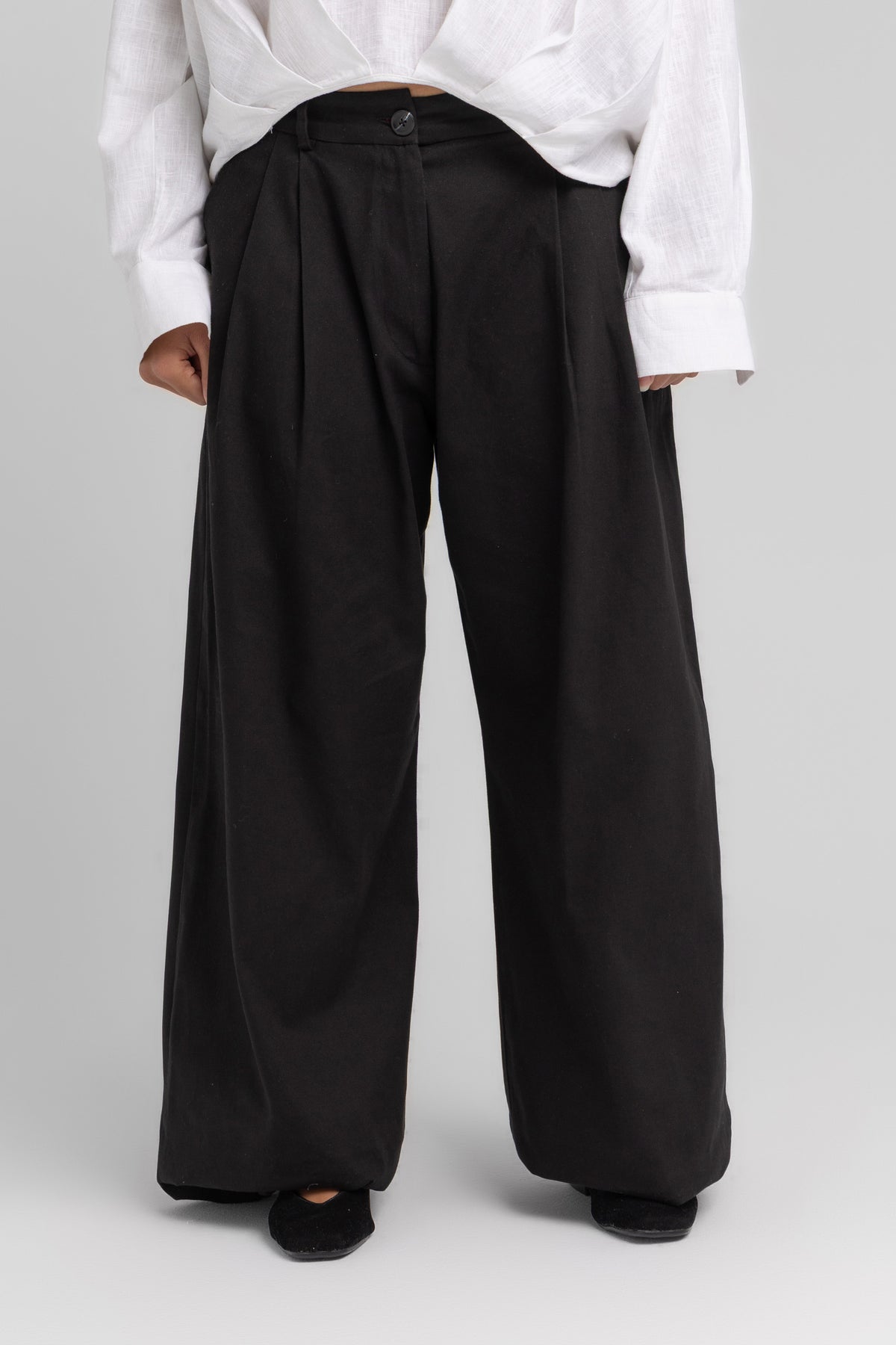 Black Pleated Pants